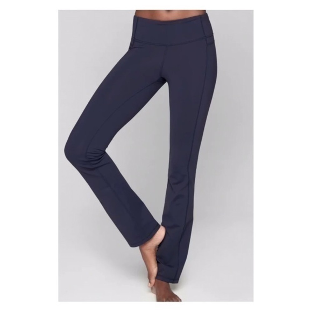 Athleta straight up yoga pants  women’s size XS 
Inseam : 29”